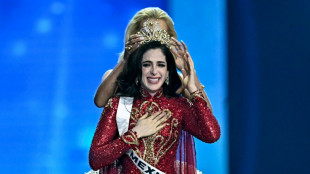 México se corona Miss Universo en medio de apoyo feminista tras altercado con organizador