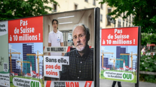 Les Suisses aux urnes sur le plafonnage de la population et le service civil