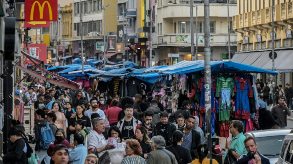 Rua 25 de Mar&ccedil;o, la meca del comercio popular brasile&ntilde;o en la mira de Trump