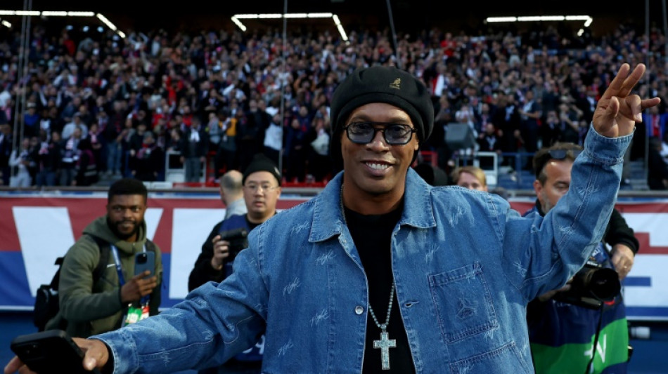 Empres&aacute;ria do caso Ronaldinho &eacute; enviada para a pris&atilde;o no Paraguai
