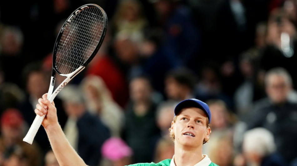 Sinner vence Djokovic e vai enfrentar Alcaraz na final de Roland Garros
