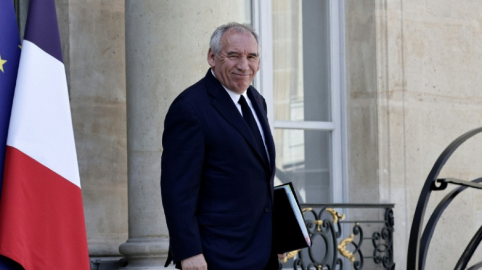 Fran&ccedil;ois Bayrou jeudi devant un Medef hostile &agrave; tout retour de l'ISF