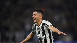 Rond&oacute;n, Herrera e Savarino lideram convoca&ccedil;&atilde;o da Venezuela para jogos contra Brasil e Chile