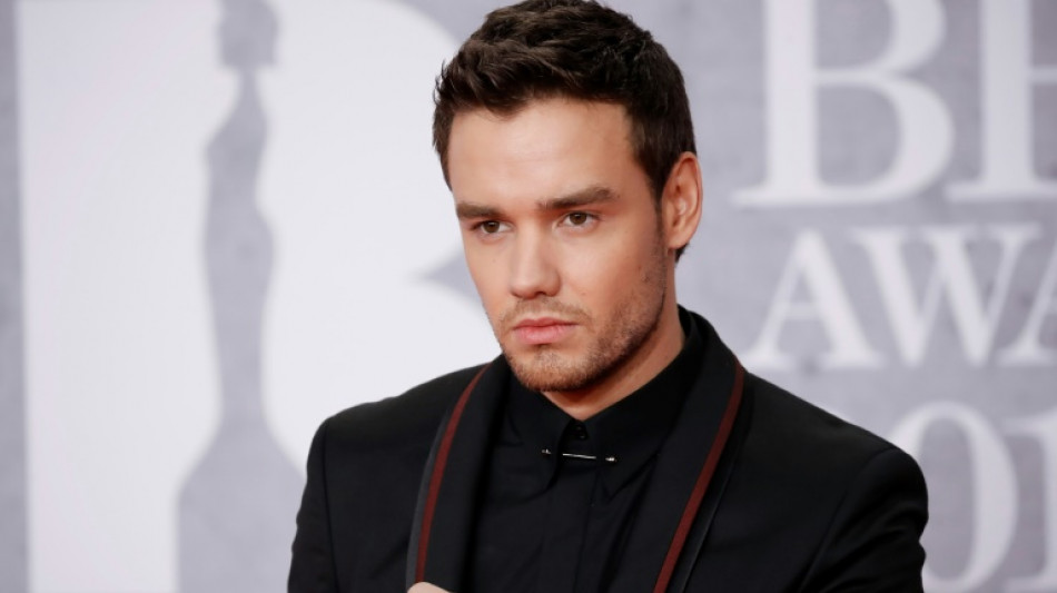 Fam&iacute;lia de Liam Payne e membros do One Direction comparecem ao funeral do cantor
