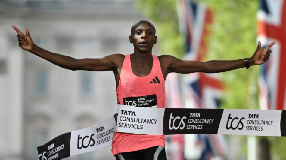 Sabastian Sawe rompe en Londres la barrera de las dos horas en el marat&oacute;n