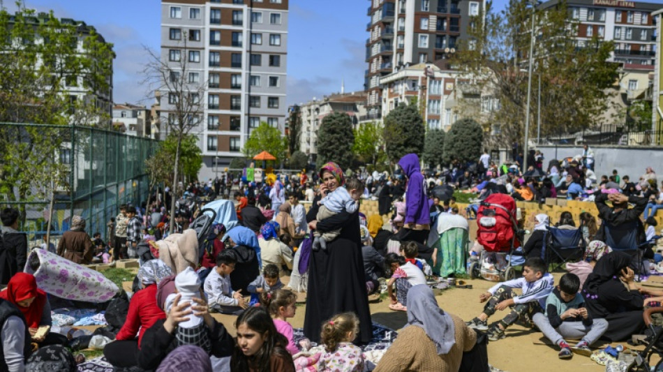 Turquie: un séisme de magnitude 6,2 secoue Istanbul sans faire de victimes 