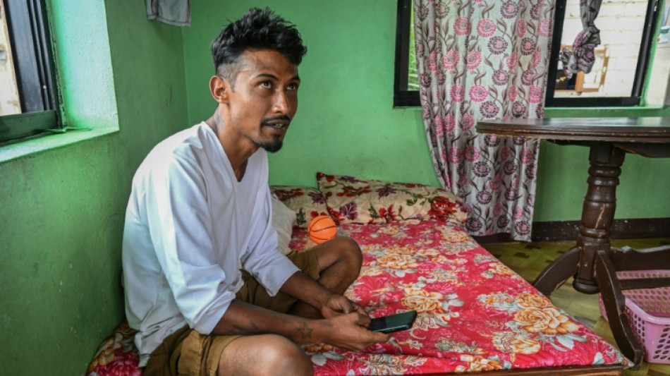 'Nothing here': Lack of jobs forces young Nepalis abroad