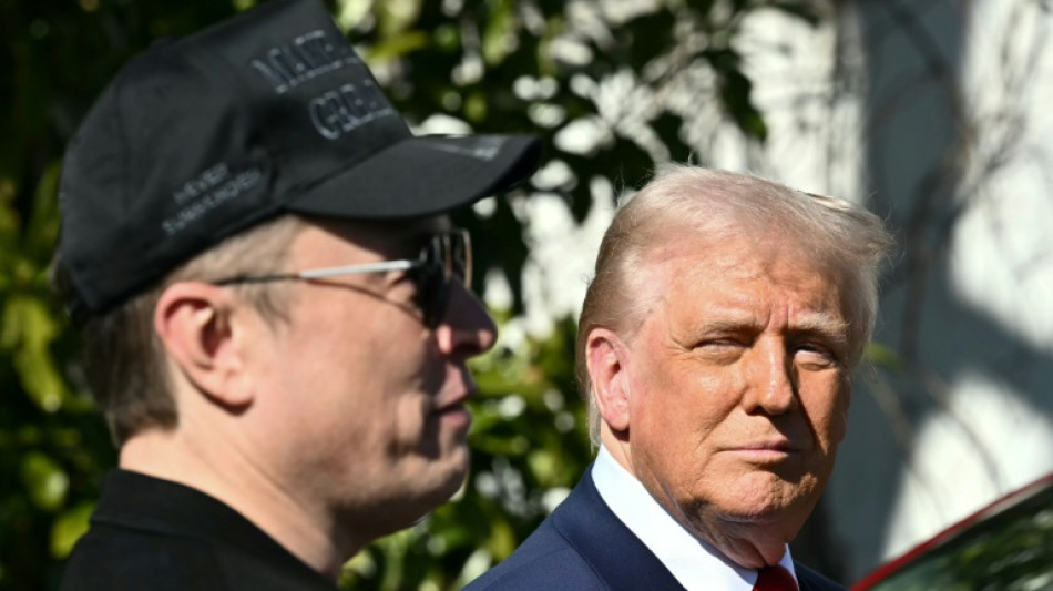 Trump et Musk face &agrave; la presse apr&egrave;s des r&eacute;v&eacute;lations sur les addictions de l'entrepreneur