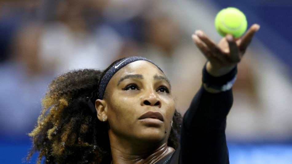 Serena Williams revela que retirou um cisto benigno do pesco&ccedil;o