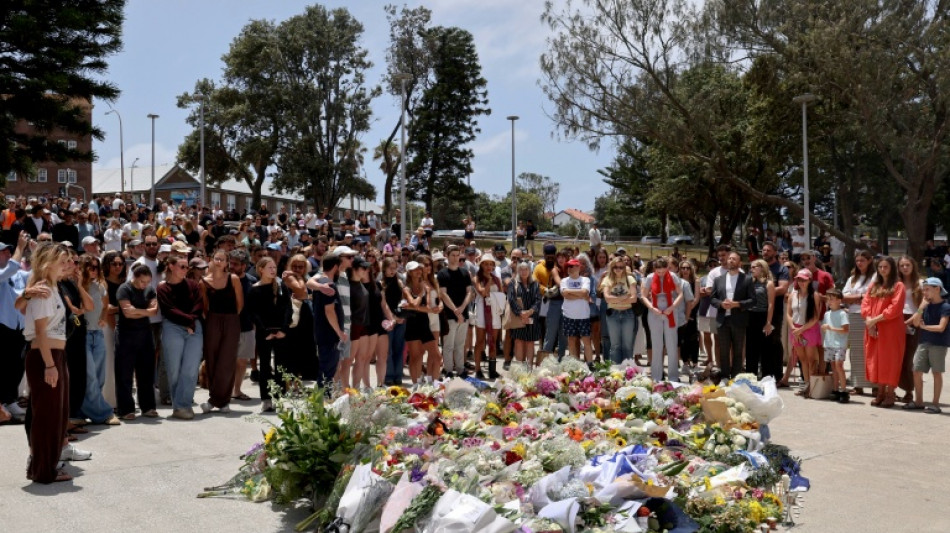 10-year-old girl, Holocaust survivors among Bondi Beach dead