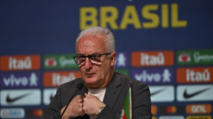 Sem Neymar, mas com Vini Jr e Endrick, Dorival divulga lista de convocados para Copa Am&eacute;rica
