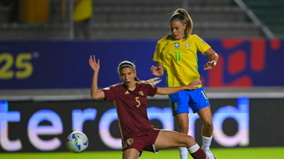 Paraguay deslumbra y Brasil sufre para ganarle a Venezuela en la Copa América femenina