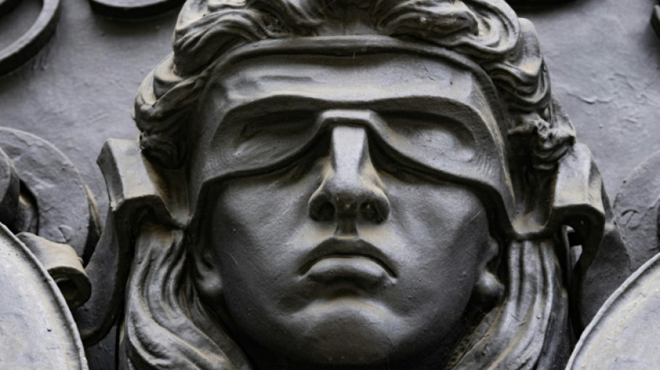 Arzt vergewaltigt 14-Jährige: Vier Jahre und drei Monate Haft in Osnabrück