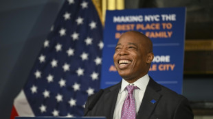 US judge dismisses corruption case against New York mayor