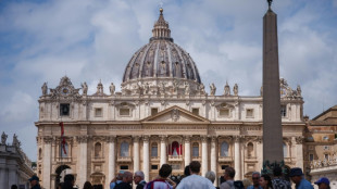 Les cardinaux emménagent au Vatican à la veille du conclave
