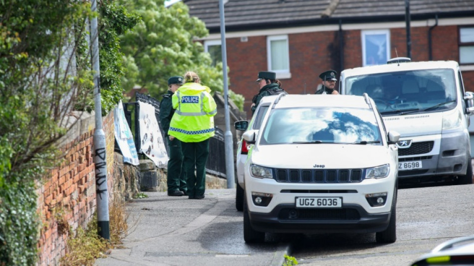 Le suspect de l'attaque de Belfast devant un juge, au lendemain de violences anti-immigr&eacute;s