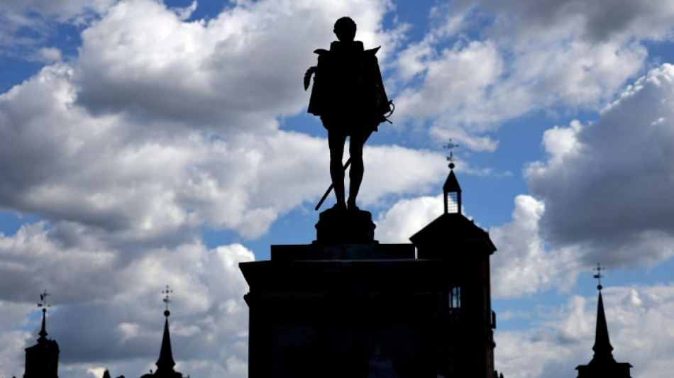 Álvaro Pombo recibe el Premio Cervantes, pero sin leer su discurso por su frágil salud