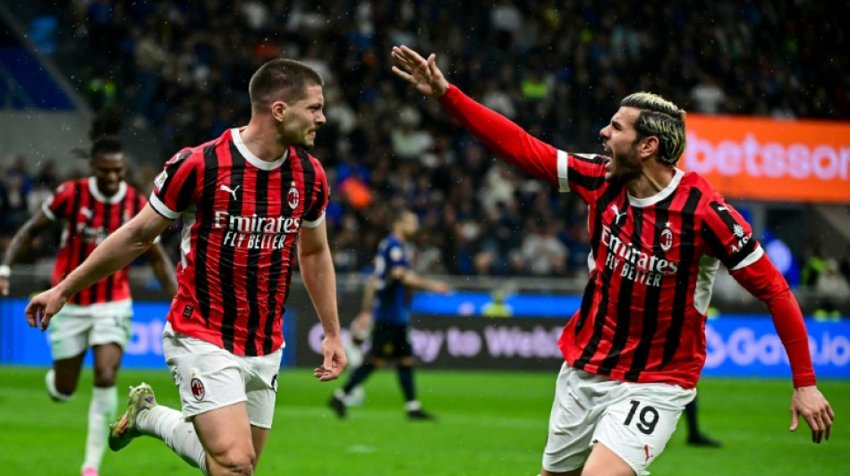 Milan acaba com sonho da tr&iacute;plice coroa da Inter e vai &agrave; final da Copa da It&aacute;lia
