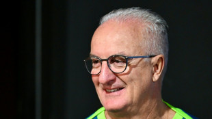 Dorival confirma seis mudan&ccedil;as na Sele&ccedil;&atilde;o para cl&aacute;ssico com a Argentina