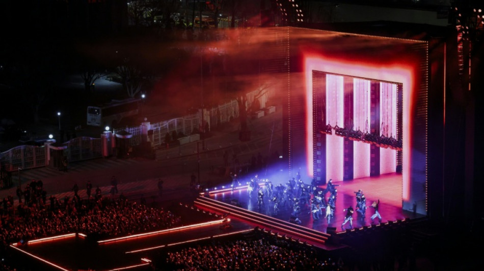 S&uuml;dkoreanische K-Pop-Bank BTS feiert Comeback mit riesigem Konzert in Seoul