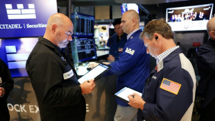 Wall Street sans dynamisme, le regard tourné vers les résultats