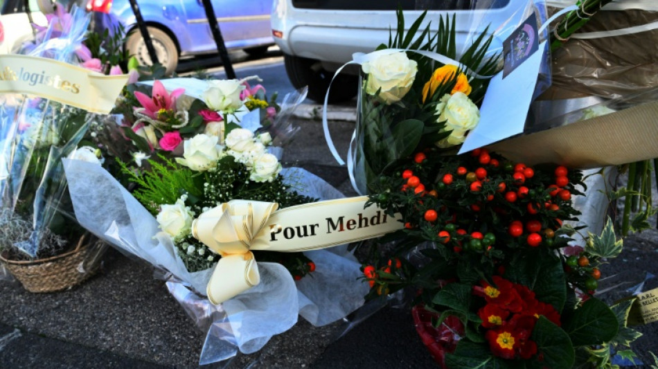 Appel "à se réveiller" face au narcotrafic à Marseille en hommage à Mehdi Kessaci