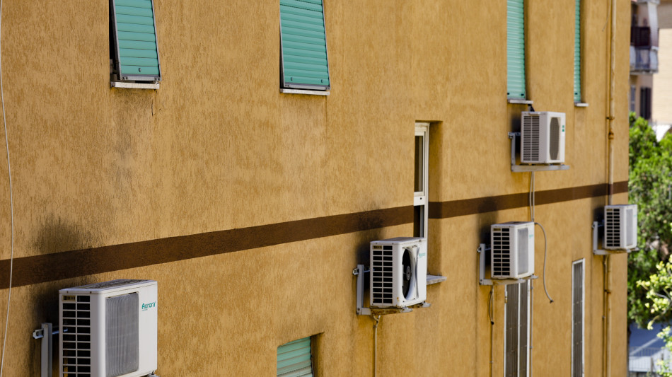 Gme, prezzo elettricità cala a 123,31 euro al Mwh