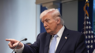 Trump avverte l'Iran, 'nuovi attacchi se non si arriva ad un accordo'