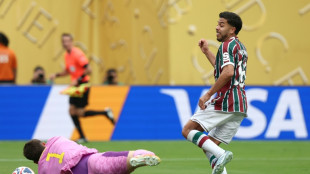 Fluminense pressiona, mas empata sem gols com o Dortmund na estreia na Copa de Clubes