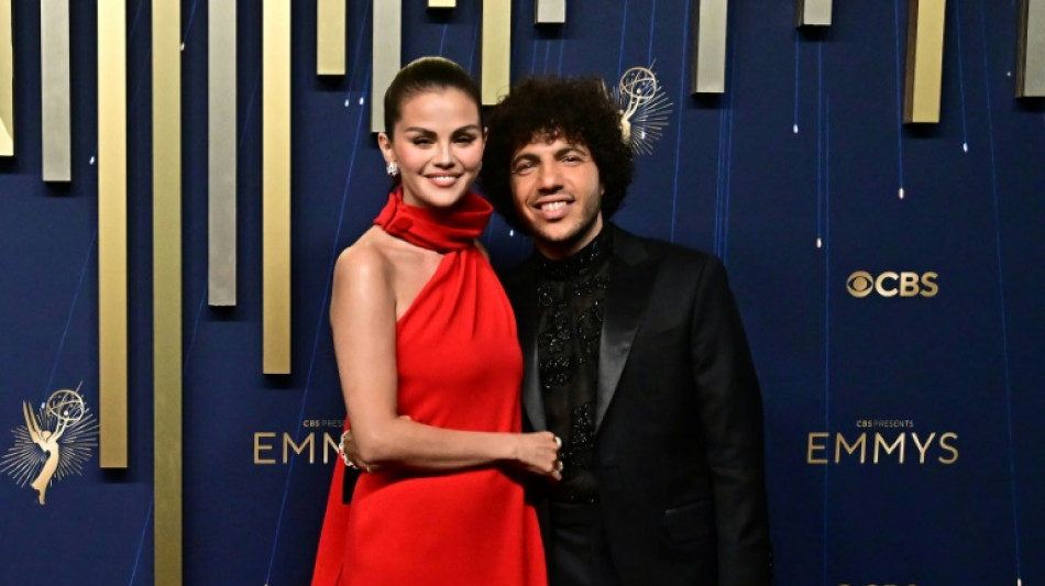 La actriz Selena Gomez y el productor Benny Blanco se casan en California