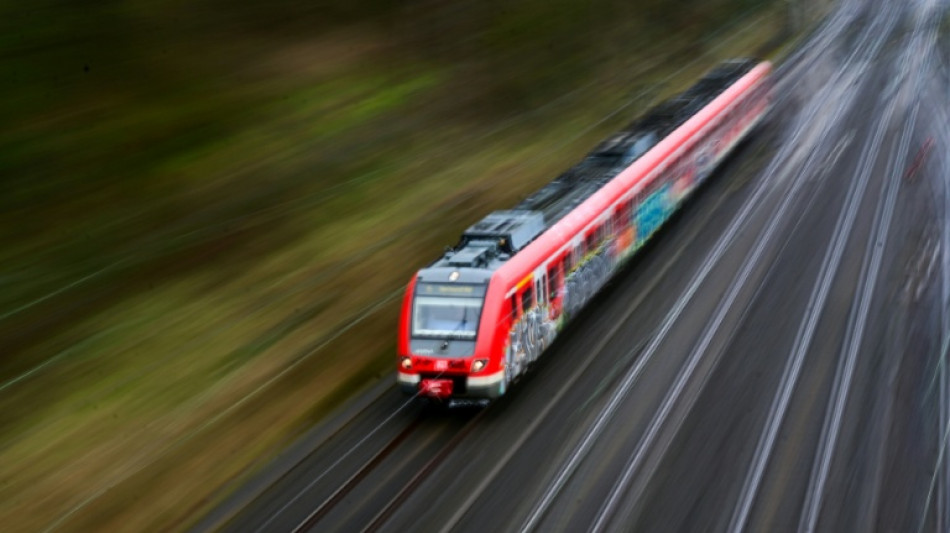 Mann und Hund sterben bei Bahnunfall in Nordrhein-Westfalen