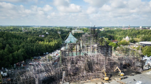 El escenario principal del festival de m&uacute;sica electr&oacute;nica Tomorrowland se incendia en B&eacute;lgica