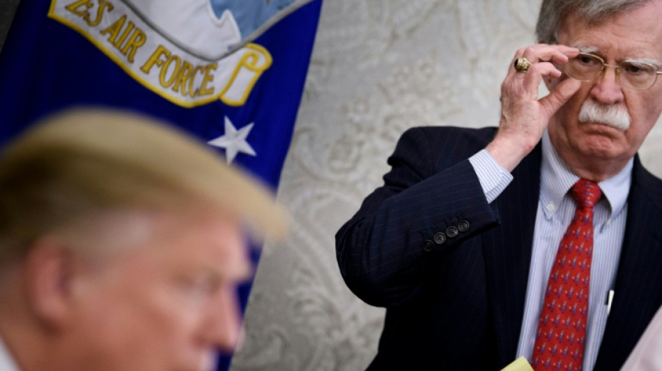 Indiciado ex-assessor de segurança de Trump John Bolton, hoje opositor