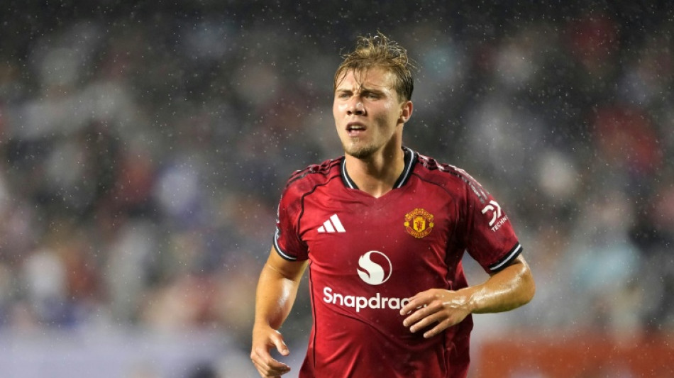 Napoli fecha janela de transferências com contratação do atacante Rasmus Hojlund