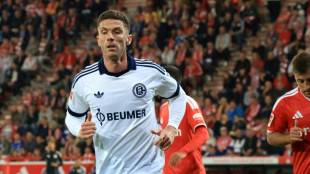 Erster Bundesliga-Sieg seit R&uuml;ckkehr: Gosens erl&ouml;st Schalke