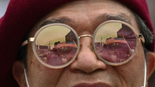 South Koreans rally for presidential hopefuls days before vote