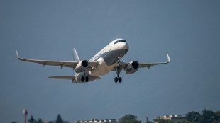 Airbus A320 supera Boeing 737 como avião mais vendido da história