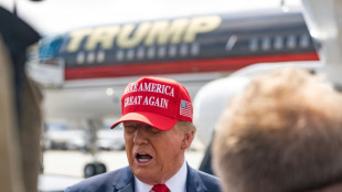 Trump acredita que proibi&ccedil;&atilde;o do aborto no Arizona foi longe demais