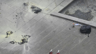 Morre homem que queimou o pr&oacute;prio corpo em frente ao tribunal onde Trump &eacute; julgado