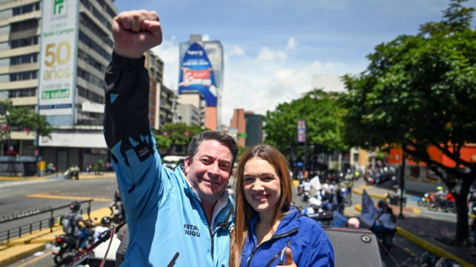 Sem presença da oposição, chavismo agora tenta controlar prefeituras na Venezuela em novas eleições