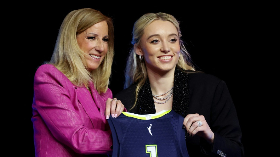 Nachfolgerin von Clark: Dallas w&auml;hlt Bueckers an Nummer eins