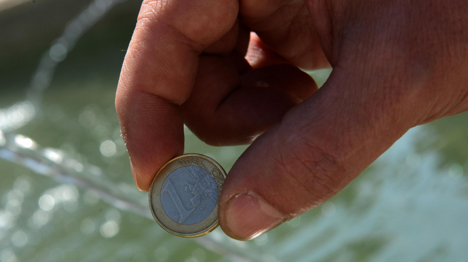 L'euro &egrave; in rialzo sul dollaro, a 1,1433