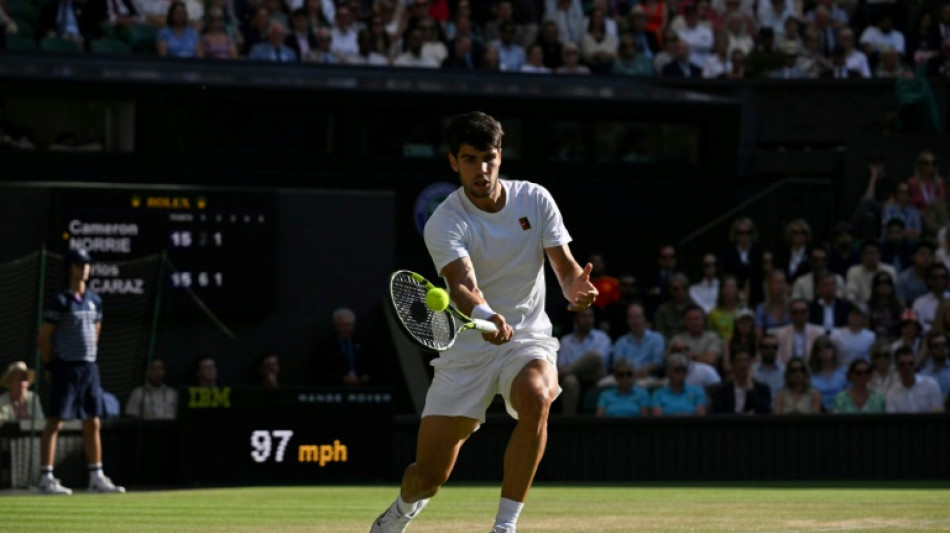 Wimbledon: premi&egrave;re frayeur pour Sabalenka, Alcaraz coule le dernier espoir britannique