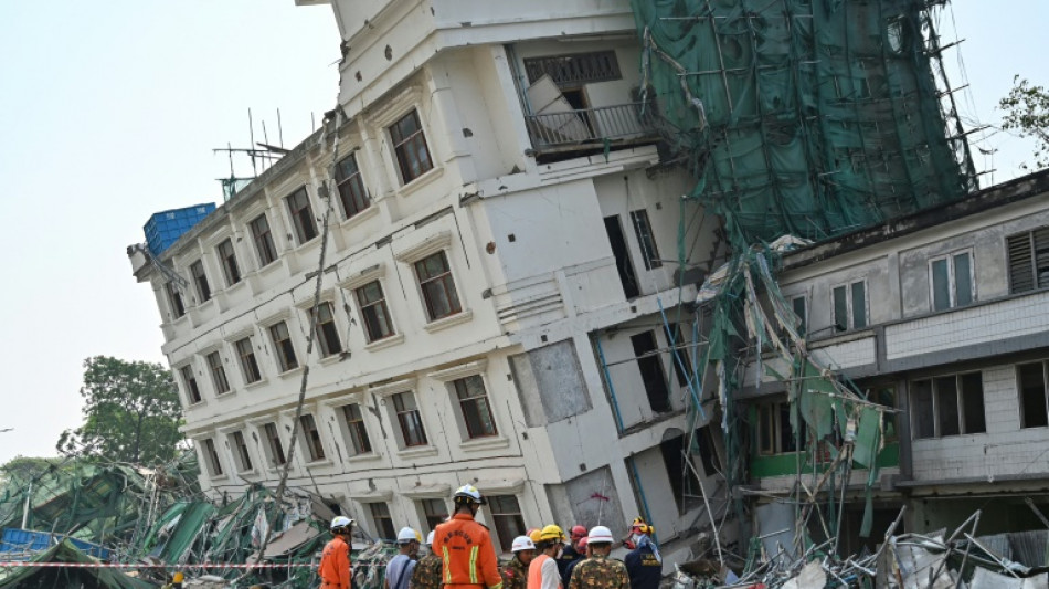 N&uacute;mero de mortos no terremoto em Mianmar supera 3.000