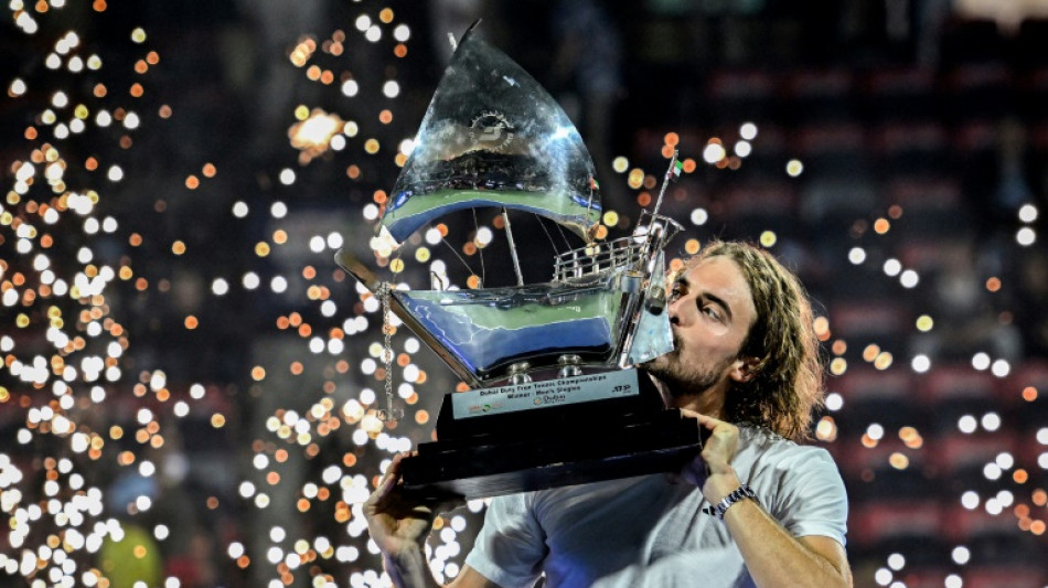 Campe&atilde;o em Dubai, Tsitsipas volta ao Top 10 do ranking da ATP