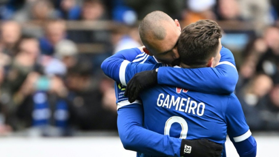 L1: Strasbourg se rapproche du podium et tient Lens &agrave; l'&eacute;cart