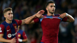 Barcelona recebe l&iacute;der Real Madrid no jogo mais esperado da 11&ordf; rodada do campeonato espanhol