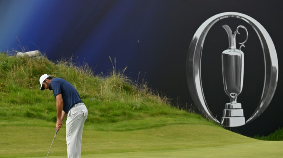 Golf: Scheffler, N.1 mondial, remporte de main de maître son premier British Open