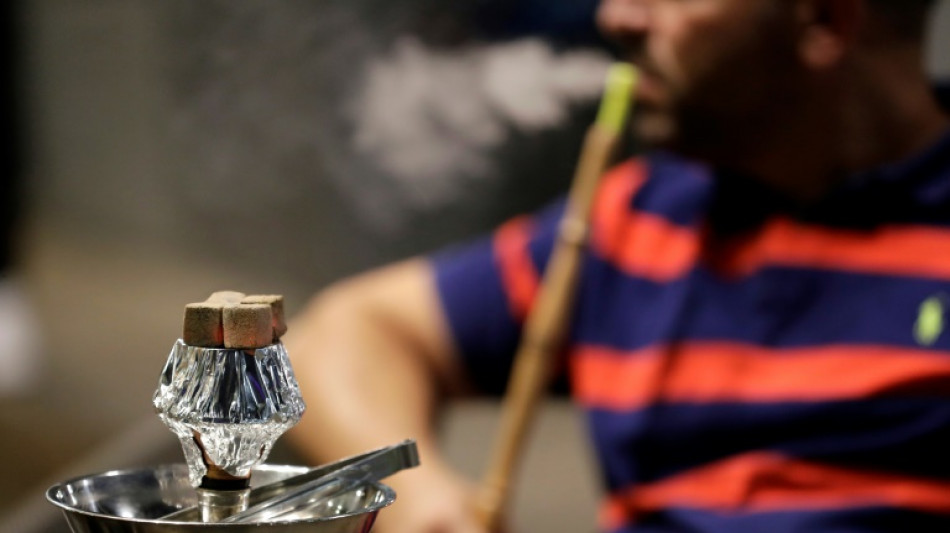 Razzia in Nordrhein-Westfalen: Fast drei Tonnen Wasserpfeifentabak beschlagnahmt