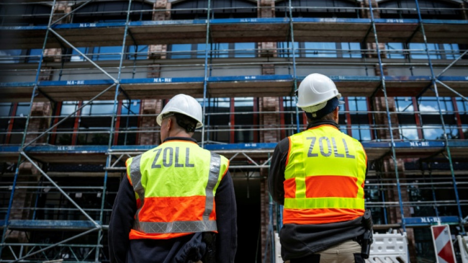 Sozialbetrug und Steuerhinterziehung: Gro&szlig;razzia bei Baufirmen in Norddeutschland